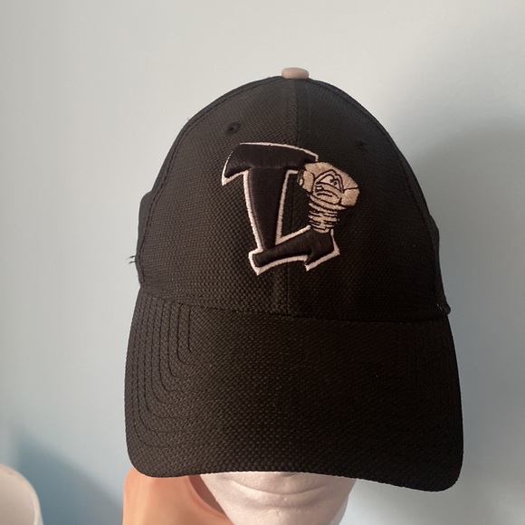 New Era Lansing Lugnuts Large X-Large Embroidered Black Baseball Hat - Picture 2 of 7
